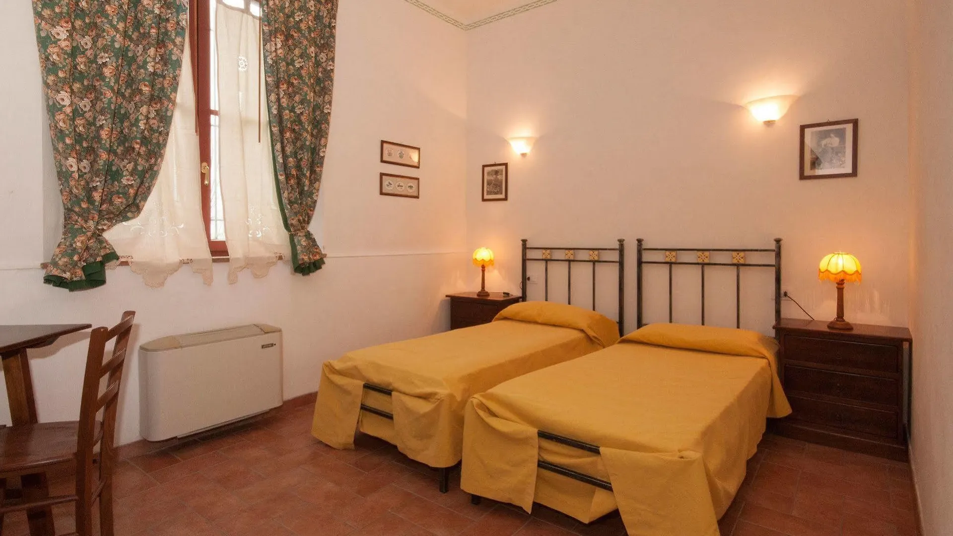 Podere Vesta Asciano 0*,