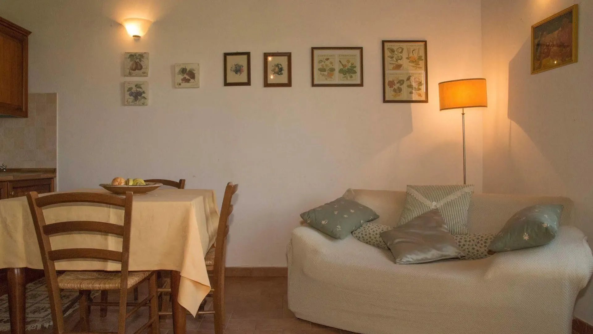 Podere Vesta Asciano Apartment