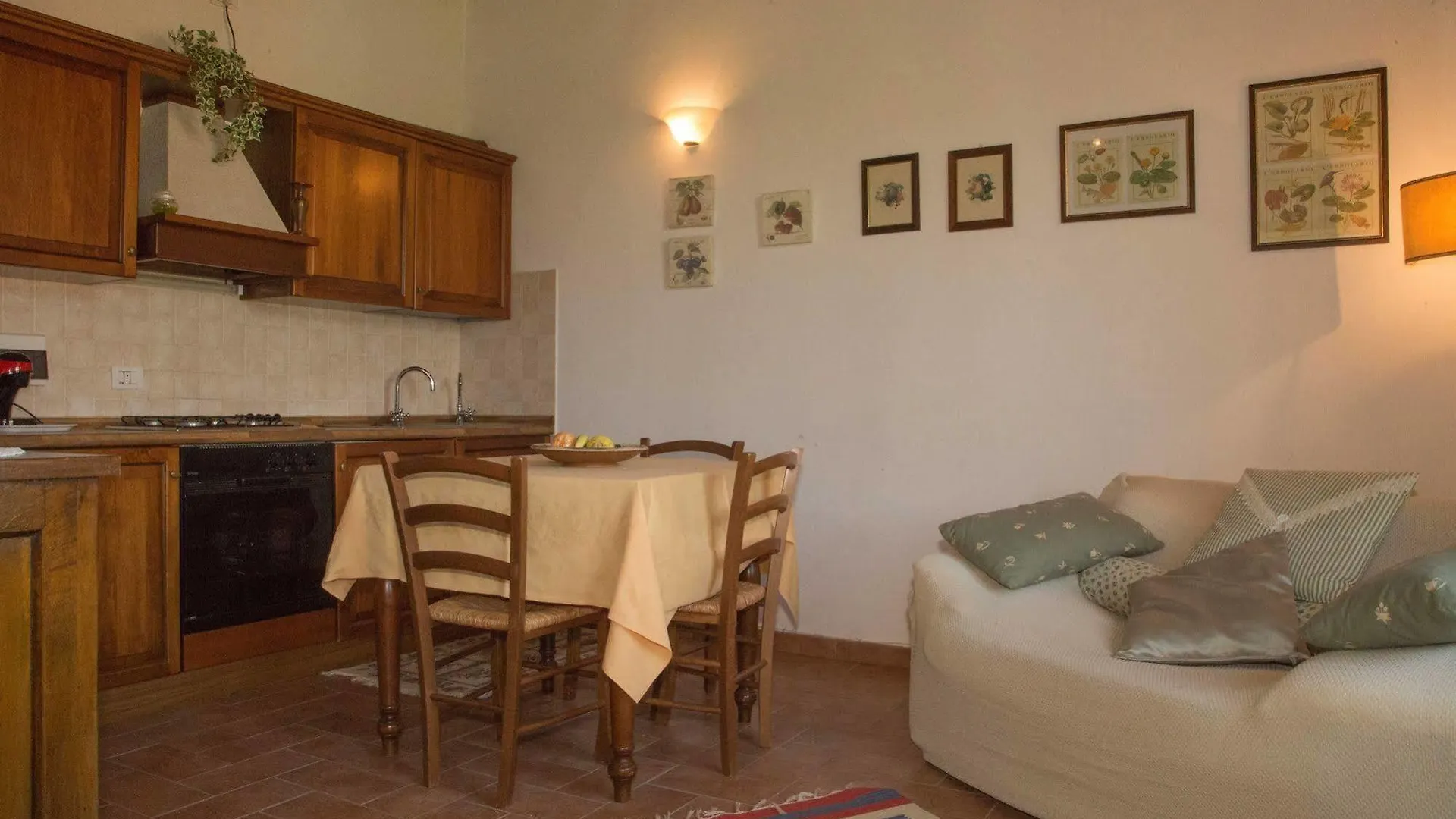 Apartment Podere Vesta Asciano Italy