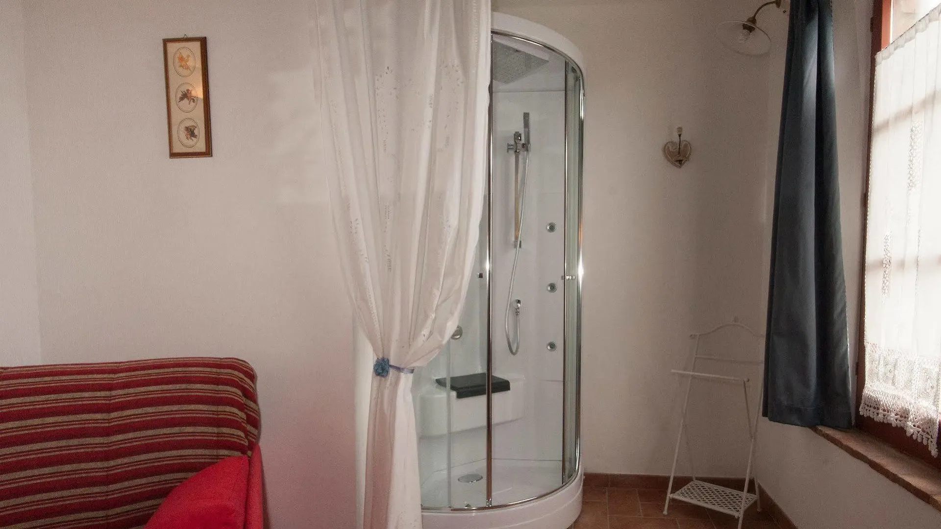 Podere Vesta Asciano Apartment